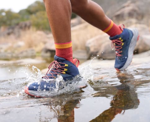 HOKA®公式サイト【アナカパ 2 ミッド GTX|ANACAPA 2 MID GTX